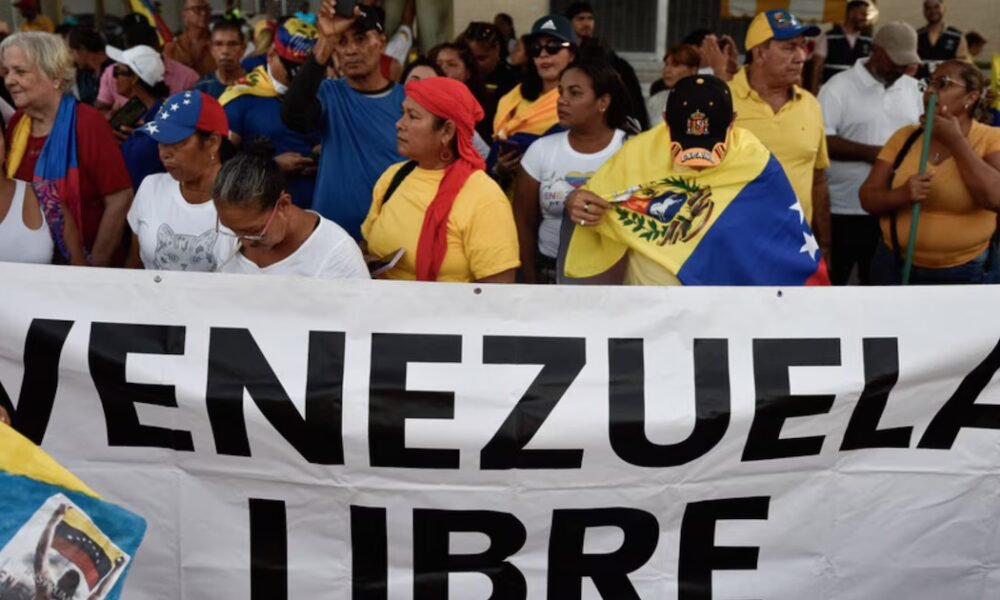 Así reaccionó la derecha colombiana a la caída de Nicolás Maduro en Venezuela: “Lloratón petrista”