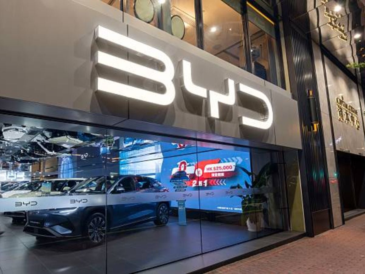 BYD arrebata a Tesla el liderazgo mundial de autos eléctricos