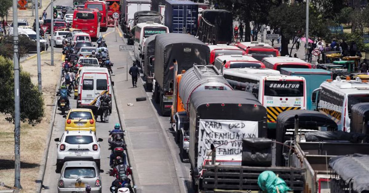 Bogotá está entre las ciudades con peor tráfico del mundo; hay otras 4 capitales colombianas en el ranking
