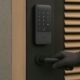 CES 2026: Aqara lanza la cerradura inteligente U400 con HomeKit y desbloqueo UWB con manos libres