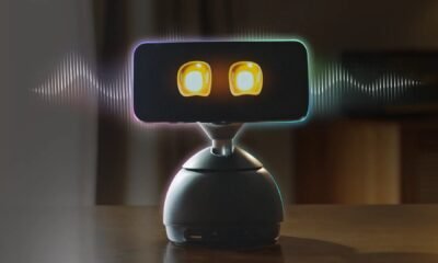 CES 2026: el cargador DeskMate MagSafe le da personalidad de IA a su iPhone