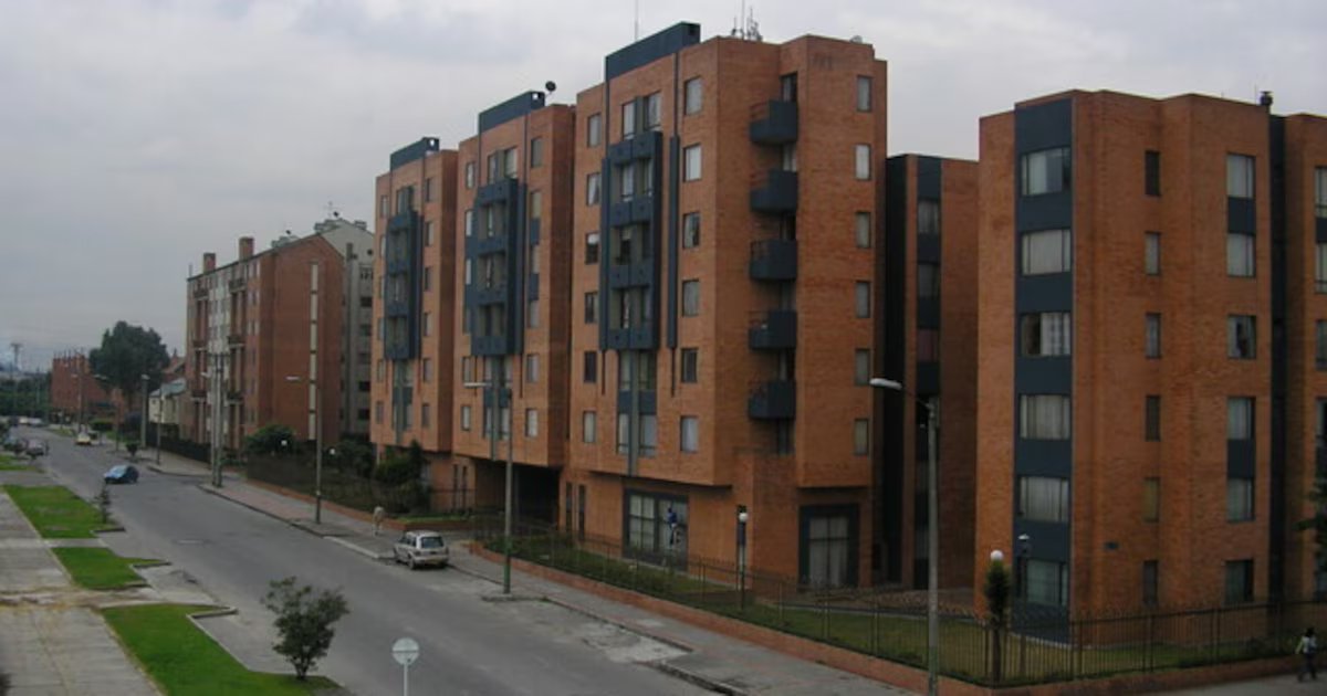 Camacol se enfrentó a Petro por la vivienda VIS y advirtió que las medidas del Gobierno reducirán la oferta