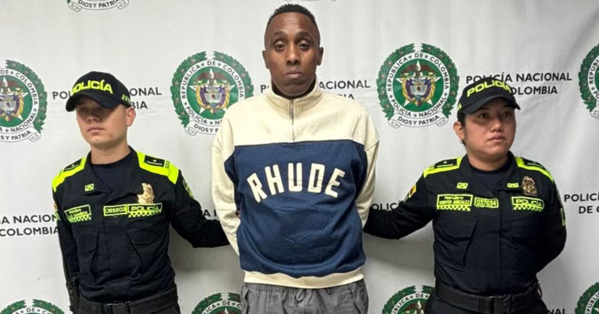 Capturan al hermano de una jugadora de la selección Colombia por atacar a su pareja con un pico de botella: estaba prófugo de la justicia