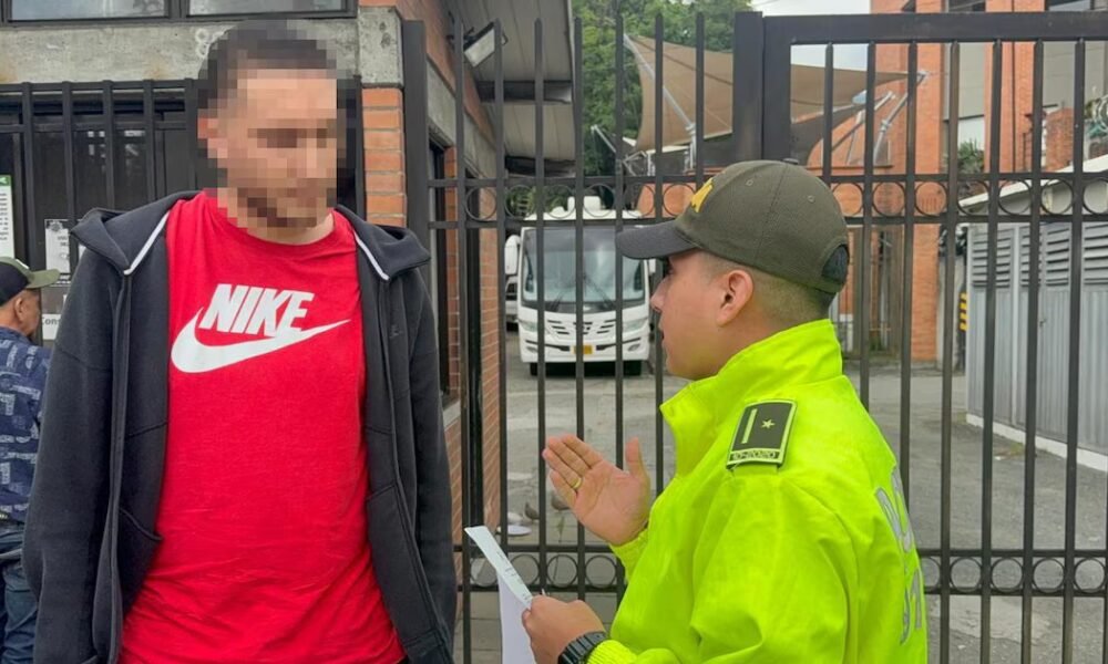 Cayó en Medellín alias Pulga, integrante de Los Chatas: tenía condena por tráfico de drogas y estaba prófugo desde 2023