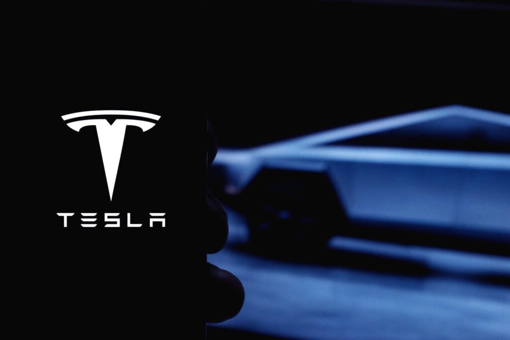 Cybercab de Tesla iniciará la aceleración de producción en 2026, confirma Elon Musk