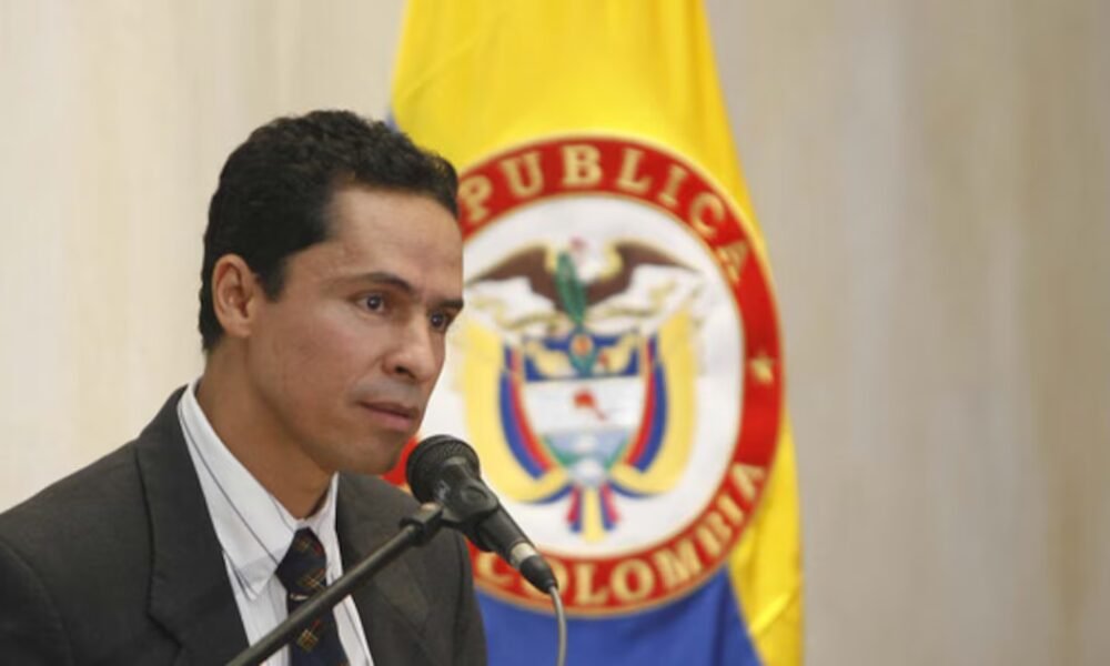 Demandan designación de René Guarín como director de la Dirección Nacional de Inteligencia: piden medidas cautelares urgentes