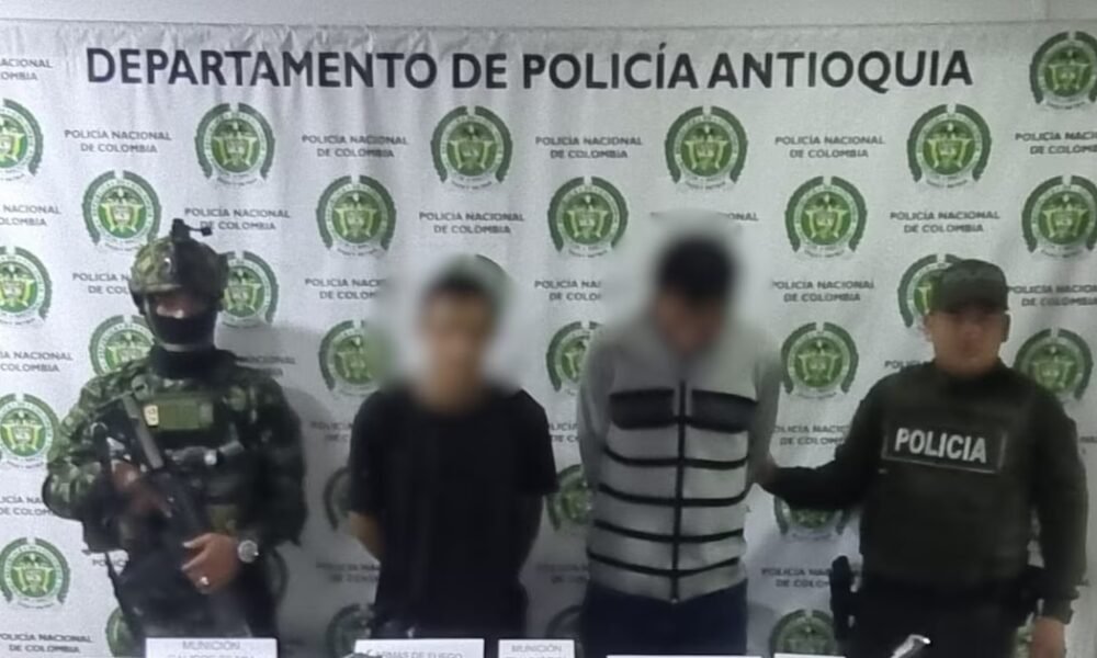 Detienen a tres personas luego de cometer un robo en transporte público de Antioquia