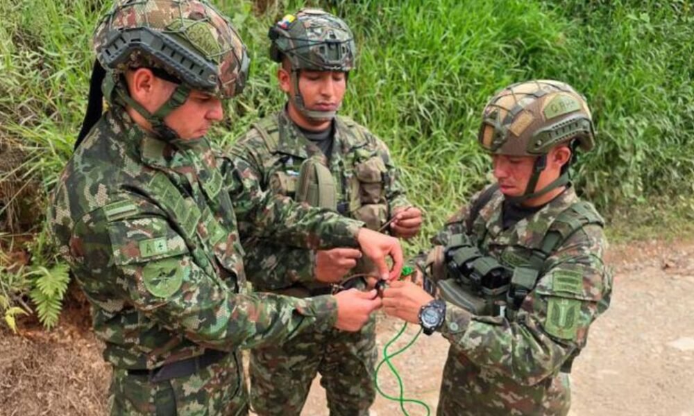 Ejército reporta cerco a tropas de la Tercera División por civiles durante operación militar en zona rural de Nariño