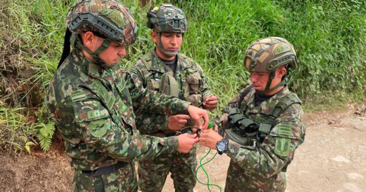 Ejército reporta cerco a tropas de la Tercera División por civiles durante operación militar en zona rural de Nariño