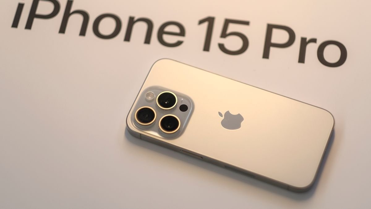 El iPhone 15 Pro toca su precio más bajo en Walmart y es la mejor oferta del 2026
