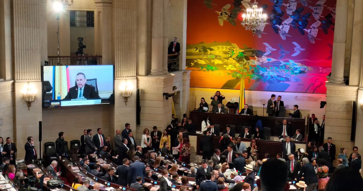 Gobierno aclara que decreto que elimina prima a congresistas no impactará salarios de otros servidores públicos