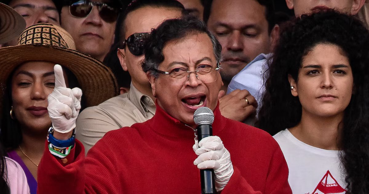 Gustavo Petro convoca a nuevas movilizaciones y defiende el decreto de salario vital como mandato constitucional