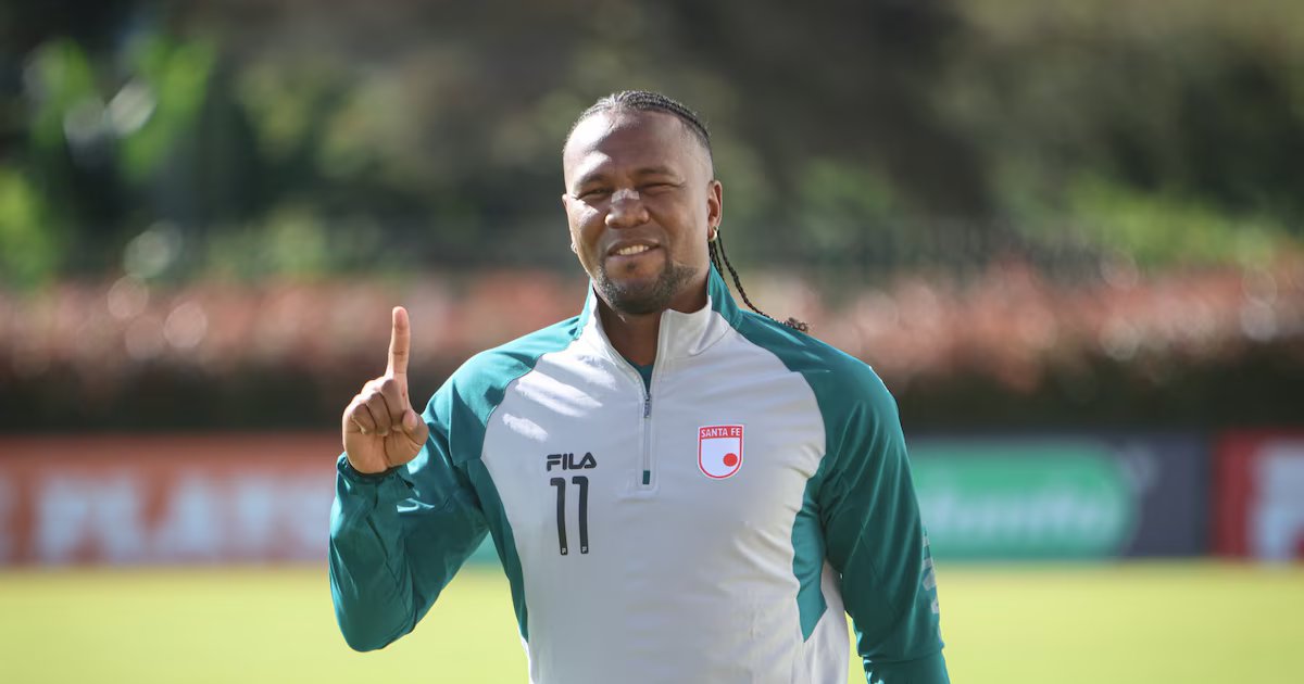 Hugo Rodallega envió un fuerte mensaje a Jhon Jáder Durán por su mal momento: “Que se dedique a jugar”