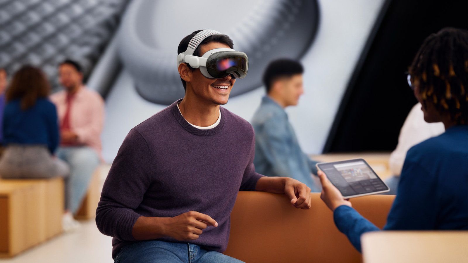 Informe: Apple Vision Pro aún no logra ponerse de moda
