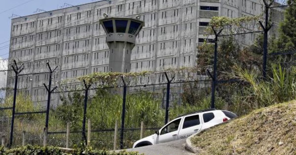Internas de cárcel de Medellín se declararon en huelga de hambre y desobediencia: qué es lo que piden