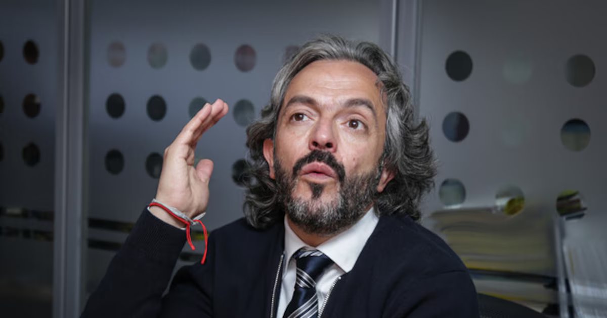 Juan Daniel Oviedo le recordó al Gobierno Petro la crisis en la salud: “Hay menos citas y medicamentos”