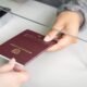 La Contraloría advierte riesgos en el nuevo modelo de pasaportes: señaló sobrecostos y retrasos en la provisión de documentos