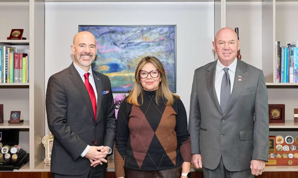 La fiscal Luz Adriana Camargo se reunió con el director de la DEA y el encargado de negocios de EE. UU. en Bogotá: de qué hablaron