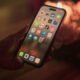 La pantalla de inicio del iPhone iba a ser dinámica gracias a la IA, pero Apple descartó la idea
