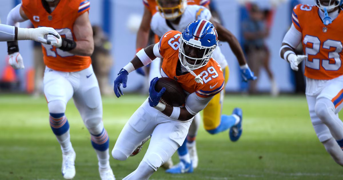 La presión al mariscal definiría el choque Denver Broncos vs. Buffalo Bills de la NFL: hora y dónde ver en Colombia los playoffs