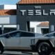 Las perspectivas de ventas de Tesla se oscurecen pese a la euforia de Musk por la conducción autónoma