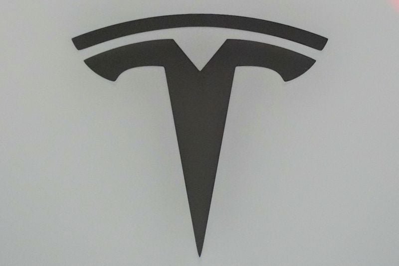 Las ventas de Tesla en Reino Unido caen un 29% en diciembre ante el aumento de la competencia, según datos