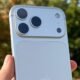 Llevo meses usando la cámara del iPhone 17 Pro y estos son los ajustes que cambió para ir más allá del "modo automático"