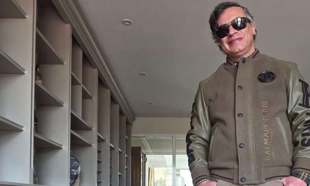 Los lujosos gastos de Gustavo Petro vuelven a generar polémica: ahora por una chaqueta edición limitada de Balmain