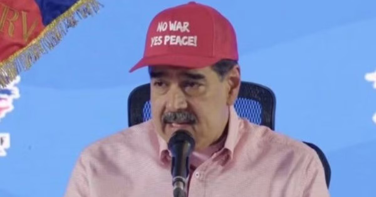 Maduro cuestiona a Petro por ausencia de protección militar en frontera y defiende su modelo antidrogas en Venezuela