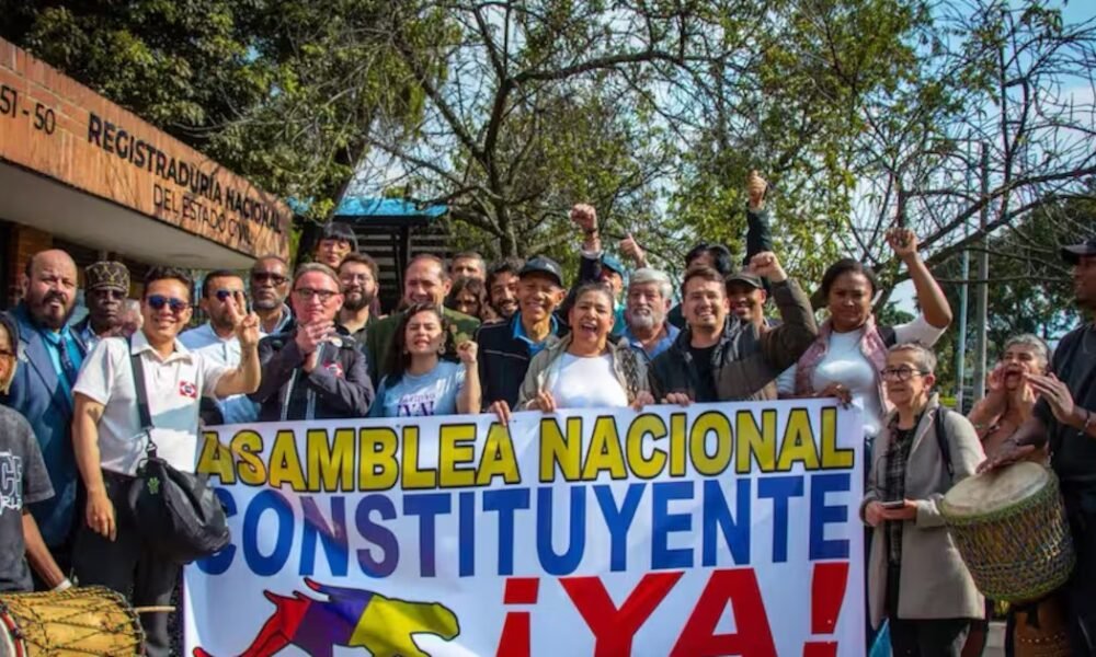 Registraduría tomará decisión sobre la iniciativa para convocar a una asamblea constituyente, como lo quiere Gustavo Petro