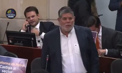 Senador criticó eliminación de millonaria prima de servicios: “Un congresista que se gana $32 millones no es bien remunerado”