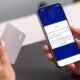 Te piden compartir la pantalla del iPhone y acabas sin un euro en la cuenta. Hasta la policía ha alertado de la estafa bancaria