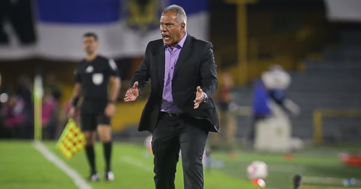 Técnico de Millonarios responde a los gritos de “fuera Torres” tras otra derrota: “Sigo luchando porque confío en mi trabajo”