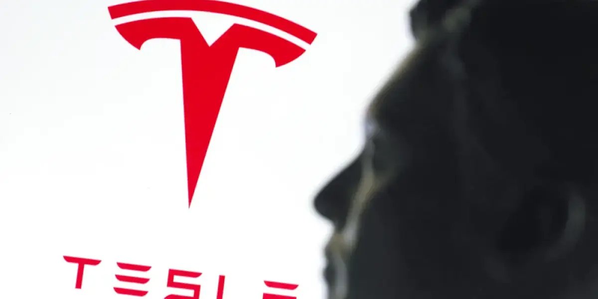 Tesla pierde la corona de los vehículos eléctricos frente a la china BYD