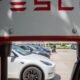 Tesla pierde la hegemonía eléctrica frente a BYD