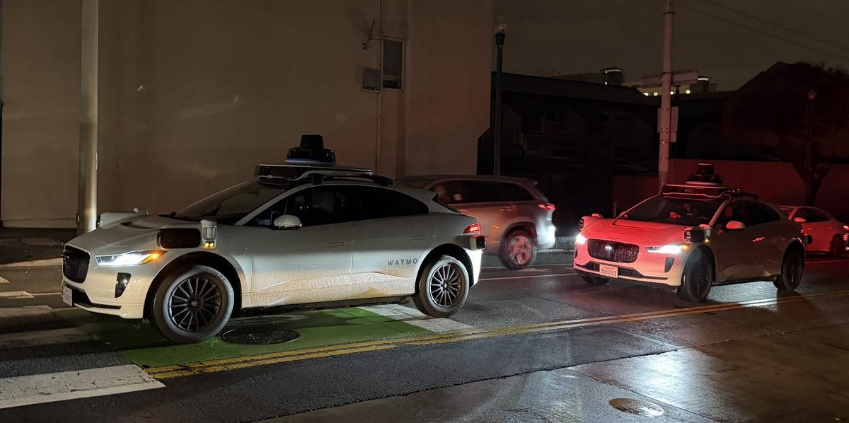 Un corte de energía en San Francisco causa caos entre los pasajeros de varios coches autónomos
