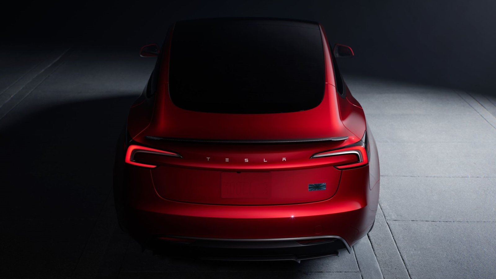 la compañía de Elon Musk se hunde en ventas