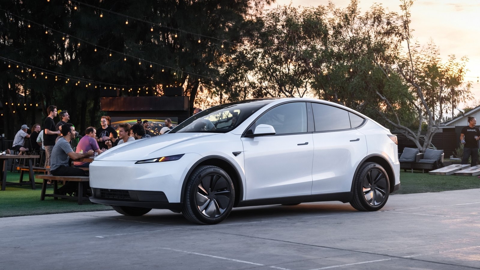 llega el Model Y de los 657 km de autonomía por un precio que va a hacer mucho daño