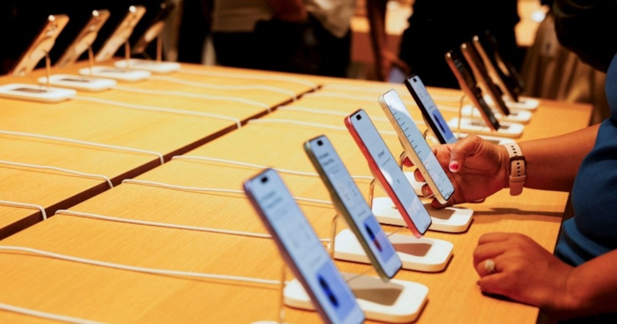 ¿Cuál es el precio del iPhone 17 Pro Max en la Argentina con arancel 0% y cuánto cuesta en otros países?