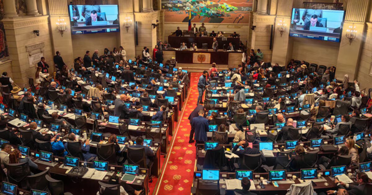 ‘Ley SIM Card’ avanza en el Congreso para regular líneas móviles y enfrentar extorsiones que se originan desde cárceles