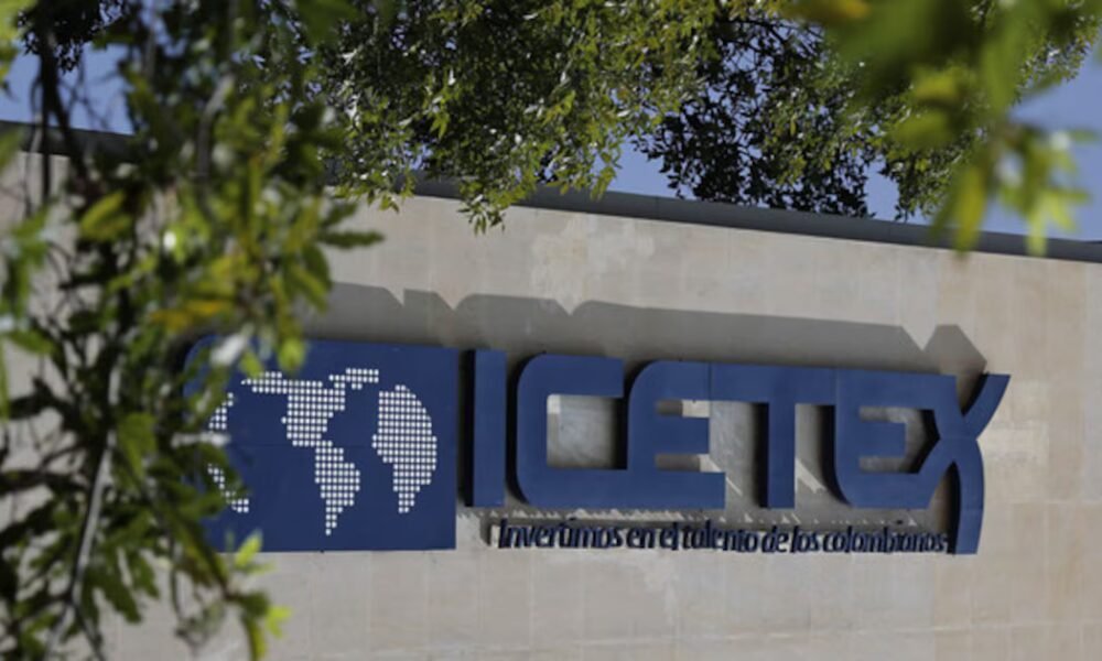 ⁠Catherine Juvinao denunció adjudicación presuntamente irregular de millonario contrato del Icetex: “En época electoral”