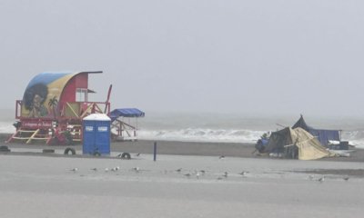 Cartagena permanece inundada y paralizada a raíz de las emergencias causadas por las fuertes lluvias, los frentes fríos y el mar de fondo.