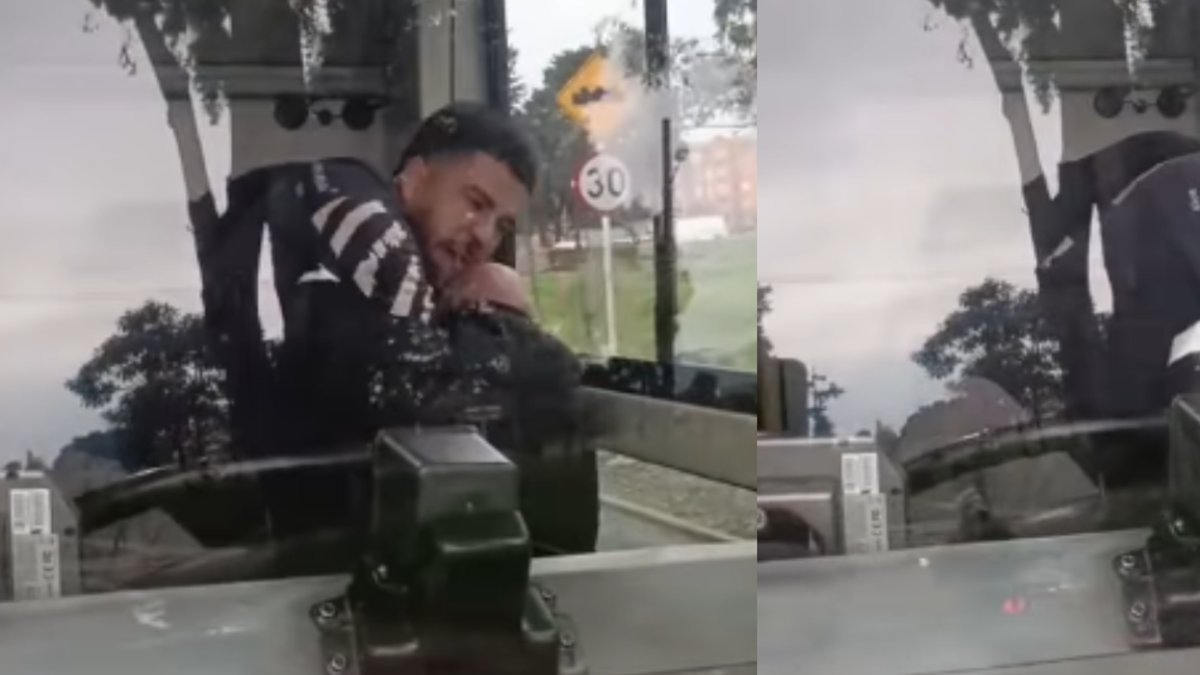 Pasajero atacó a golpes a conductor de TransMilenio por negarse a abrir una puerta del autobús