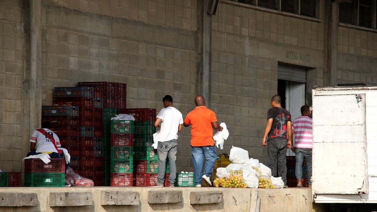 centrales de alimentos reportan alza de precios que golpea el fogón de Barranquilla y el Atlántico; el abastecimiento resiste