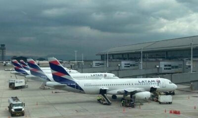 Emergencia en vuelo de Latam de Bogotá a Cali por fuerte olor a quemado; avión tuvo que regresar al Aeropuerto El Dorado: 'Había humo'