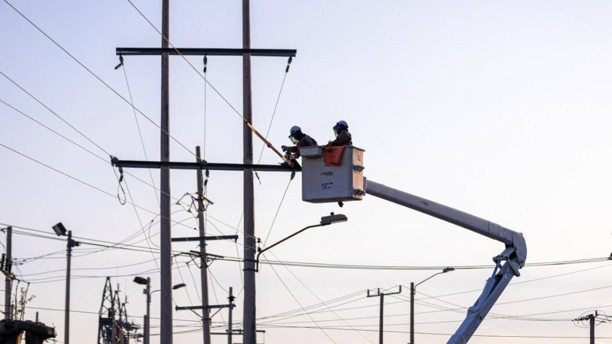 Postura de EPM sobre precios de energía y polémica entre Petro y Federico Gutiérrez