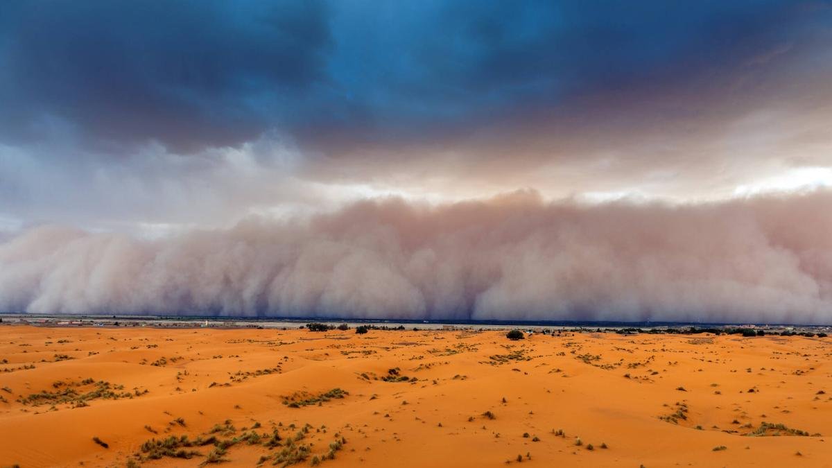 Esto es todo lo que debe saber sobre la interacción entre el frente frío y el polvo del Sahara que se aproximan simultáneamente al Caribe colombiano.