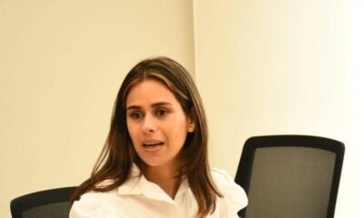 La congresista Ángela Vergara denuncia retención de su hijo y varios colombianos a manos de EE.UU. UU.