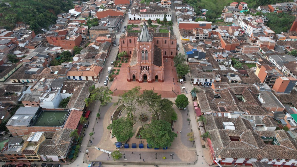 Familia hallada muerta en San Roque Antioquia: Lo que se sabe
