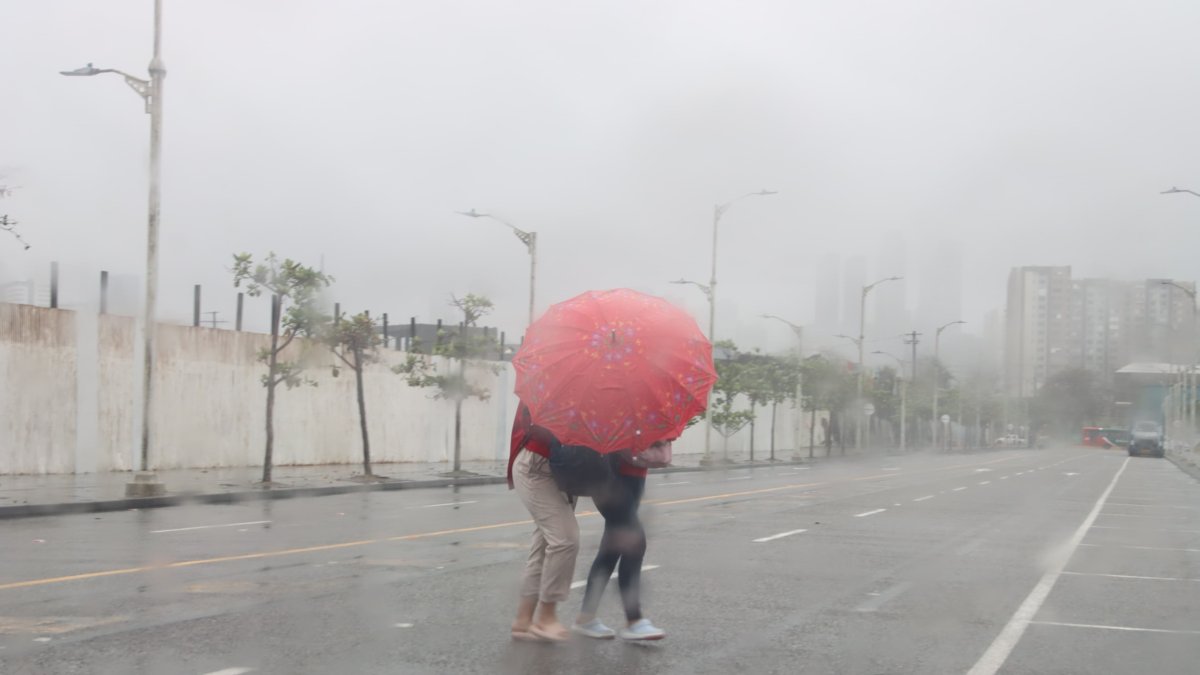 Lluvias seguirán este martes y persisten emergencias en varias regiones.